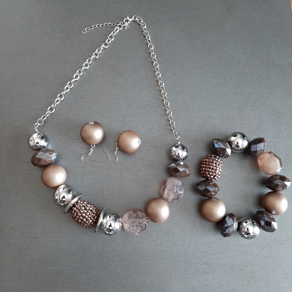 Brown silver necklace with matching earrings